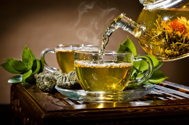 Napravite čaj koji topi kilograme i ubrzava metabolizam